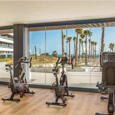 Apartment Vivi Homes - Mali Pool, Jacuzzi, Garden, Gym & Sea View *